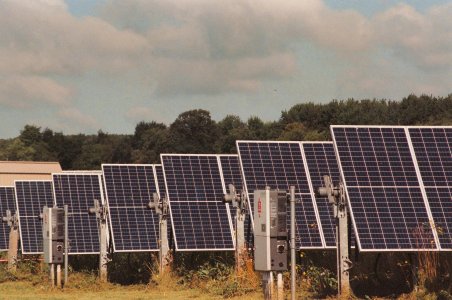 Veleni nei campi sì ma fotovoltaico no? Fatemi capire...